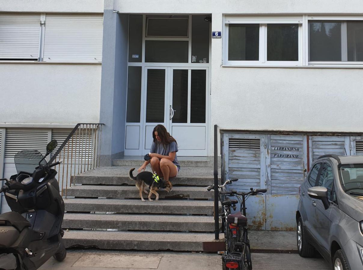 Apartment With Sauna In City Centre Split Exterior photo